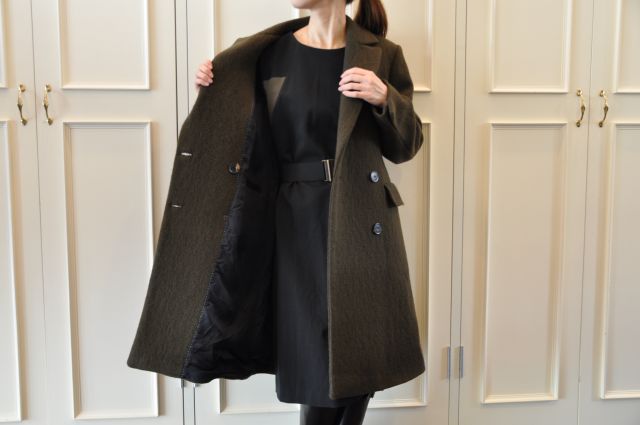 コート と ワンピース DRIES VAN NOTEN ._b0110586_20123172.jpg