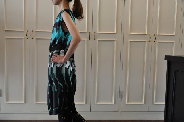 コート と ワンピース DRIES VAN NOTEN ._b0110586_21124154.jpg