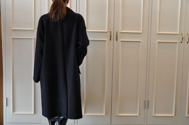 コート と ワンピース DRIES VAN NOTEN ._b0110586_21155528.jpg