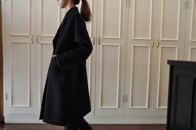 コート と ワンピース DRIES VAN NOTEN ._b0110586_2115875.jpg
