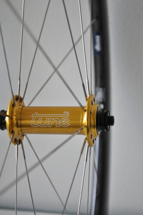 手組ホイール tune mig・mag/sapim cx-ray/enve ses 3.4 _a0262093_1738077.jpg