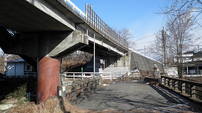 e0304702_1963712.jpg