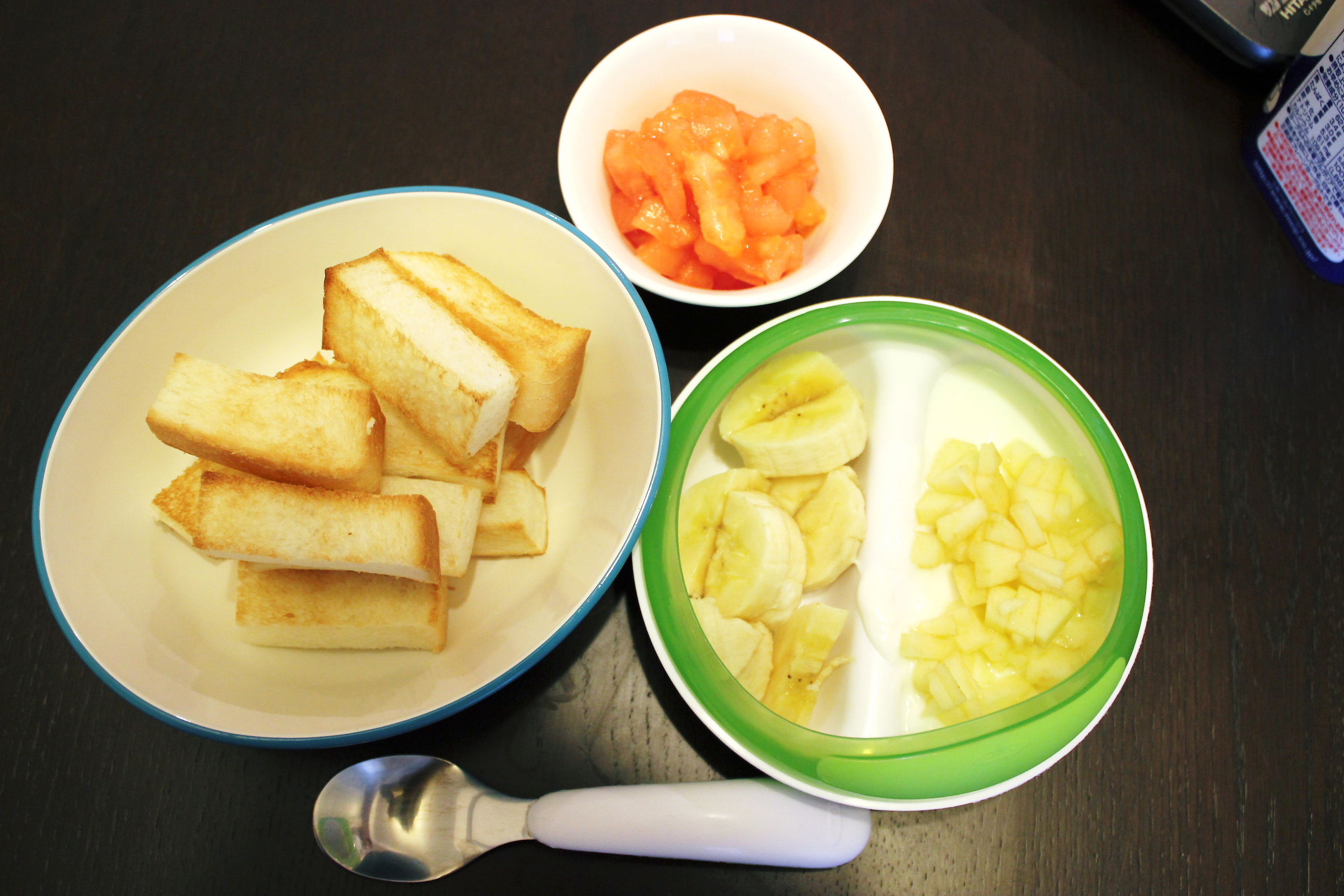 １歳完了期　カレーデビュー♪と最近の離乳食。_e0254044_231921.jpg