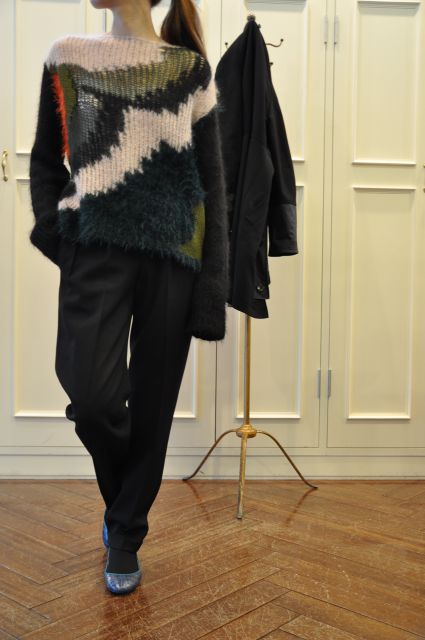 モヘアの温かさ DRIES VAN NOTEN ._b0110586_19245450.jpg