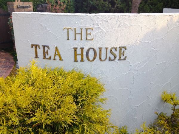 THE TEA HOUSE_e0292546_031699.jpg
