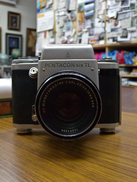 PENTACON  SIX_a0199297_22132958.jpg