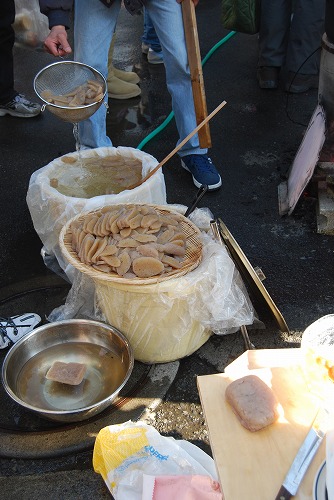 やっぱ、食べときゃよかったかも(ーー;_c0124100_1116587.jpg
