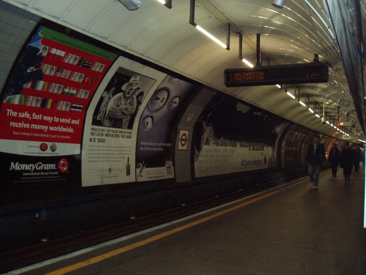 ロンドン地下鉄150周年!_d0148729_2152552.jpg