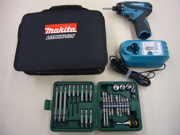 makita　インパクトドライバ　DF030D_e0294563_19584472.jpg