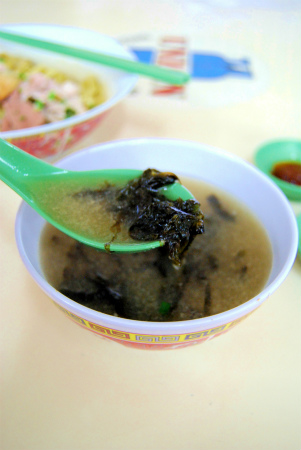 Hill Street Tai Hwa Pork Noodle @ Lavender : 行列必至の人気店で初めての Bak Chor Mee。_e0271868_22221594.jpg