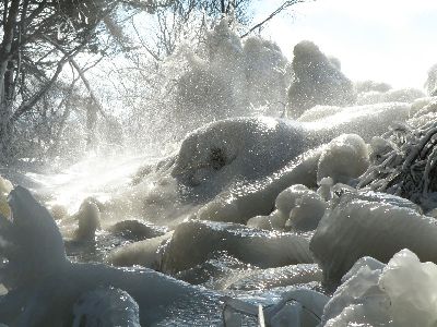 「寒」が勝負のしぶき氷_a0096989_2315144.jpg