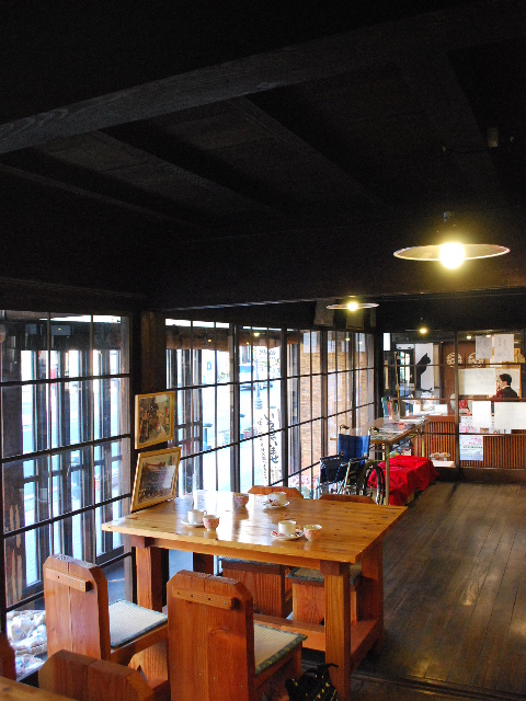 埼玉県秩父市の秩父館(建築家・関根要太郎の故郷を訪ねる)_f0142606_1958558.jpg
