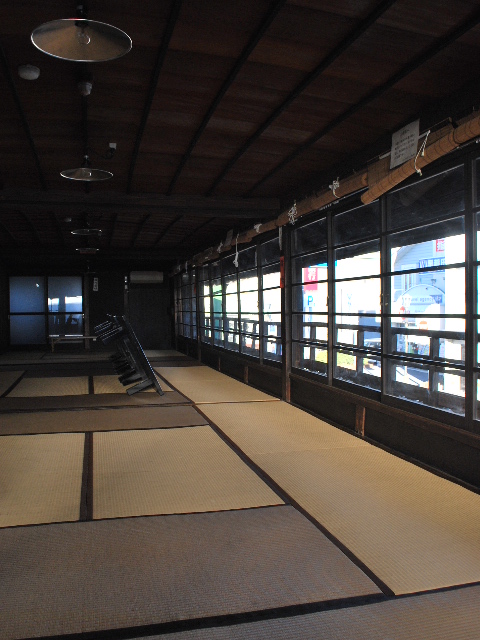 埼玉県秩父市の秩父館(建築家・関根要太郎の故郷を訪ねる)_f0142606_2010332.jpg