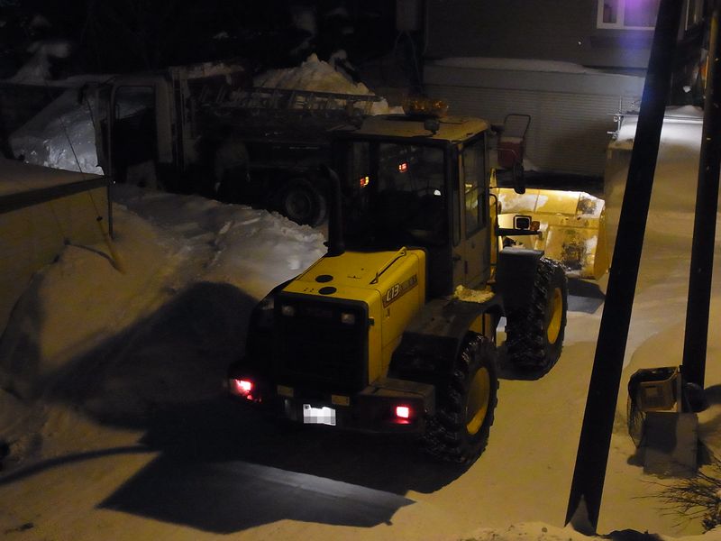 豪雪もひと休み_c0025115_22475373.jpg