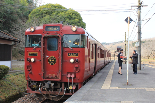 青春18きっぷ 鹿児島帰郷 人吉から吉松_d0202264_8591121.jpg