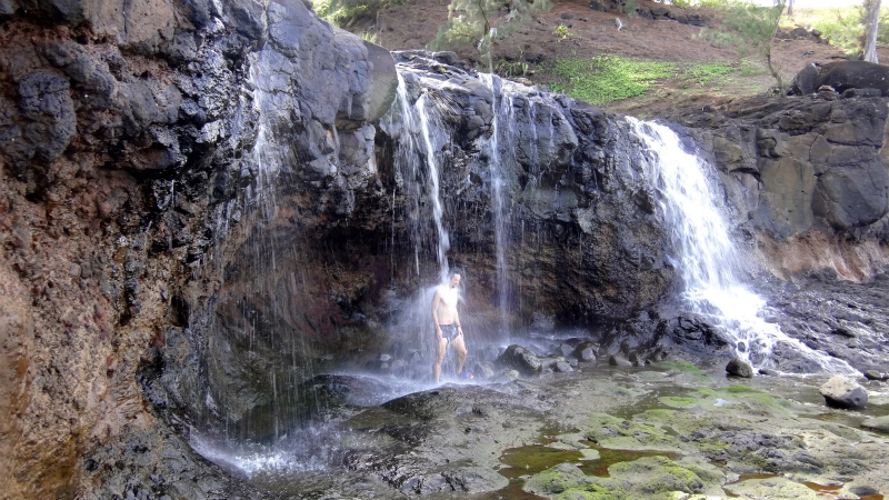 2013/01/10 Kauai island Trail Trip Day.4 Secret Beach Trail-Queen\'s Bath _b0220886_1453058.jpg