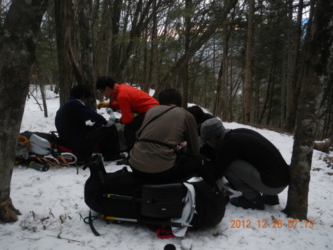 2012冬合宿 番外編 ワンダーランド鳳凰三山_d0237801_12275451.jpg