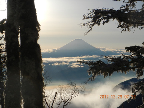 2012冬合宿 番外編 ワンダーランド鳳凰三山_d0237801_12321093.jpg