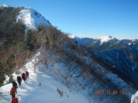 2012冬合宿 番外編 ワンダーランド鳳凰三山_d0237801_1233277.jpg