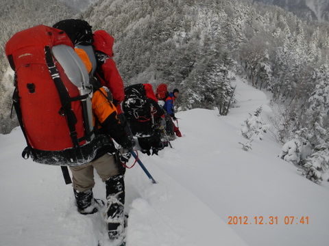 2012冬合宿 番外編 ワンダーランド鳳凰三山_d0237801_12395957.jpg