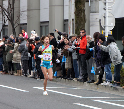 皇后杯 31回全国女子駅伝_e0048413_1822099.jpg