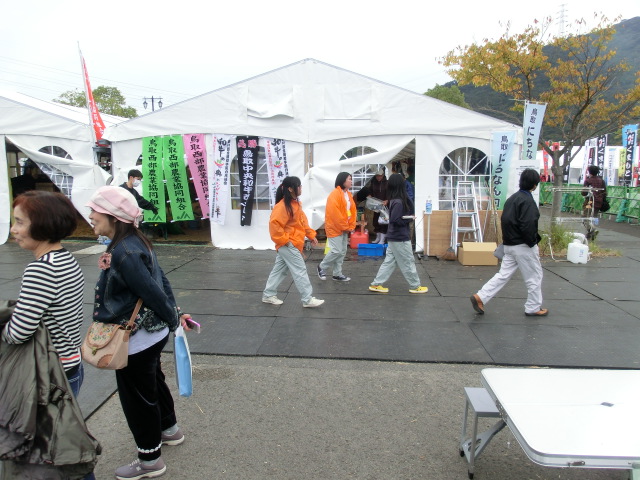 第28回 全国和牛能力共進会inながさきレポート1日目_d0237121_20114461.jpg