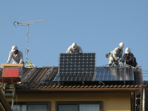 S様邸(安佐南区長楽寺)太陽光発電システム工事_d0125228_843146.jpg