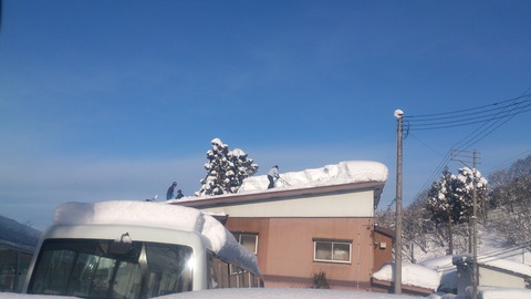 昨日は牧区の新年会でしたよ。_d0182179_1138781.jpg