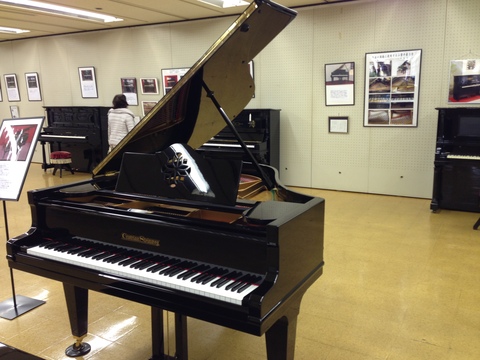 100年前のピアノ♪_b0115751_21162383.jpg