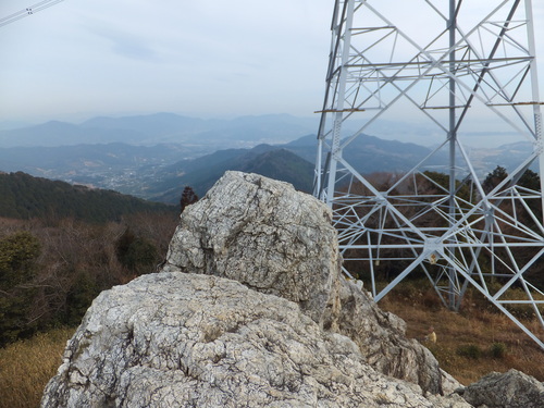 大知波峠廃寺跡～富士見岩～坊ヶ峰　　豊橋自然歩道を歩く_a0271502_7443824.jpg