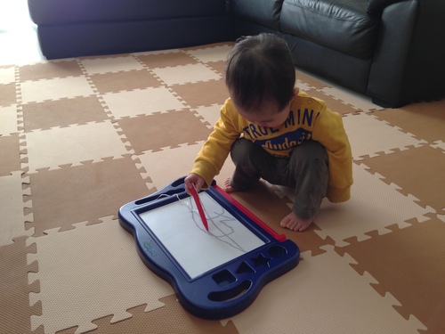 おえかきボード_a0267942_2295590.jpg