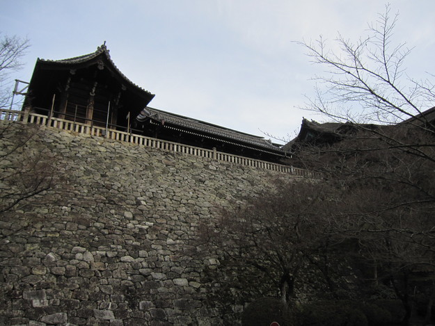アテルイ(阿弖流爲)・モレ(母礼)と坂上田村麻呂_e0237645_1510652.jpg