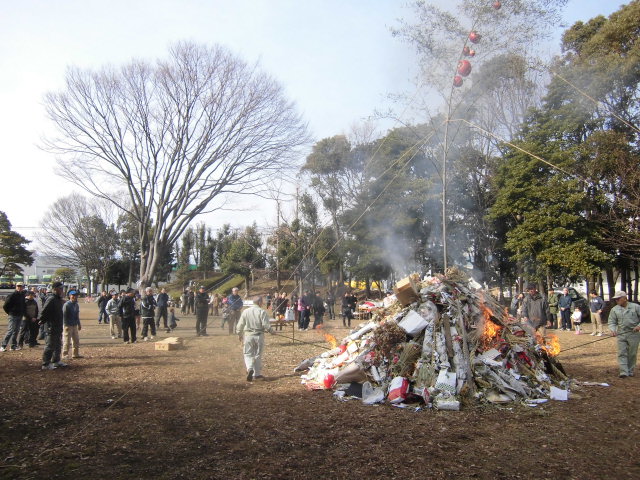 駿河台と津田・荒田島の「どんどん焼き」_f0141310_7551438.jpg