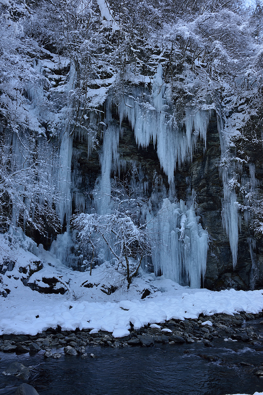 『三十槌の氷柱（みそつちのつらら）・雪景色』_b0244602_21494182.jpg