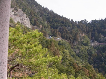 鳳来寺山_e0189446_1933519.jpg