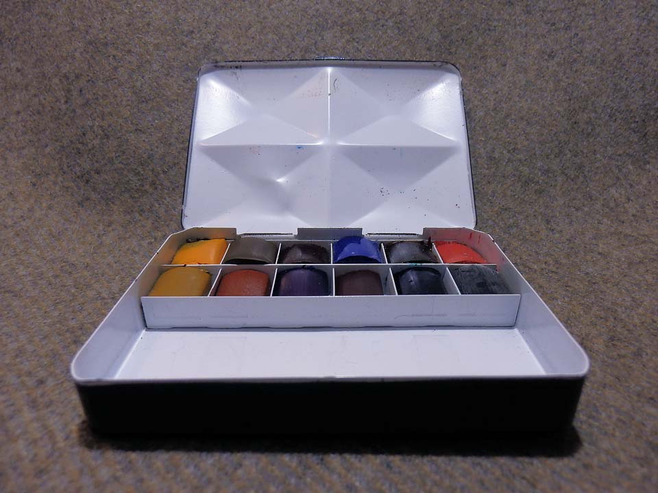 宝石箱の固形水彩絵の具 Winsor Newton No Concept