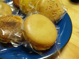 美味しいマカロン〜札幌ベティ〜_a0103940_2212172.jpg