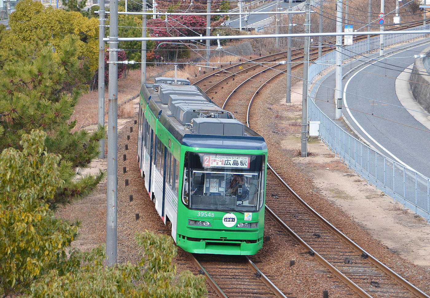 広電新1000形試運転開始_a0251146_2231359.jpg