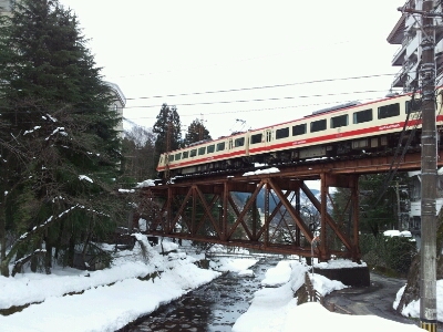 地鉄電車で、あったかスポット★宇奈月温泉_a0243562_10423178.jpg