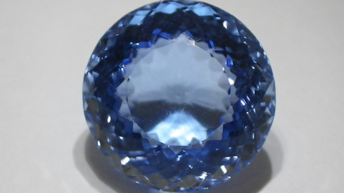 ルース紹介19 合成 青水晶 しかん香スタッフブログ ルース紹介19 合成 青水晶 しかん香スタッフブログ