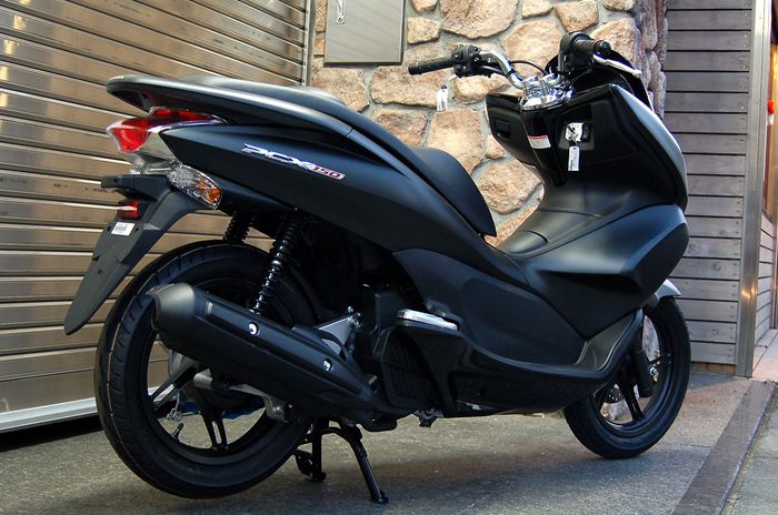 ＰＣＸ１５０ 追加カラー\"マットガンパウダーブラックメタリック \"発売_d0099181_13114338.jpg