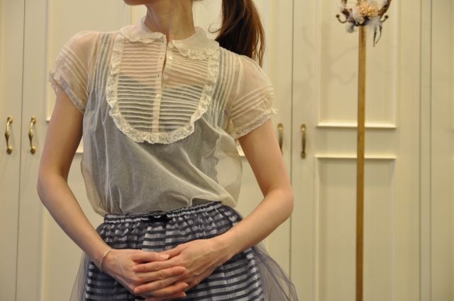 だって・・・ Bilitis だ も の ._b0110586_20425680.jpg