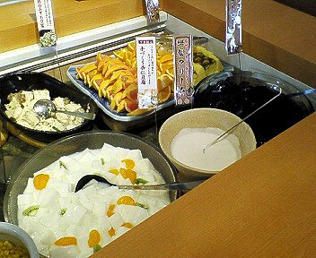 町田多摩境：「ブロンコビリー」のレディースランチ♪ハンバーグは美味しかったけど、デザートは・・・_c0014187_2275497.jpg