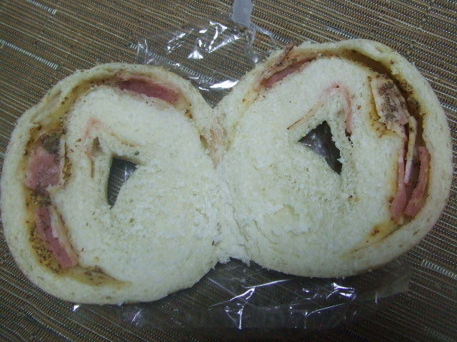 小春日和 黒こしょうベーコン_f0076001_22862.jpg