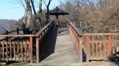 e0304702_22472684.jpg