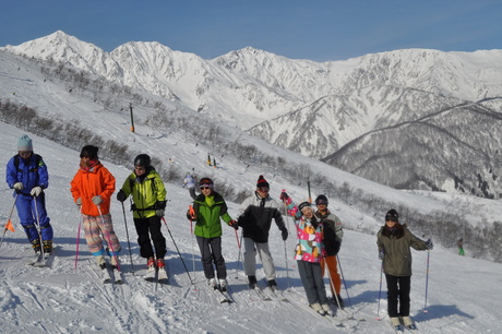 日本を代表する白馬八方スキー場で粉雪を楽しむ。_c0242406_13373481.jpg