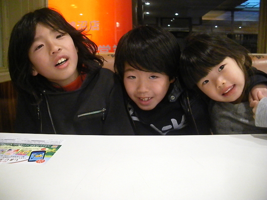 お休みのお知らせです。_d0106911_4212875.jpg