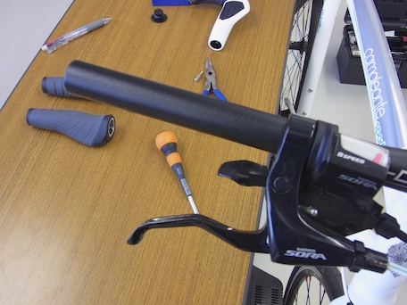 グリップ交換〜GS2-L / ERGON : R1150GSAで放浪する。