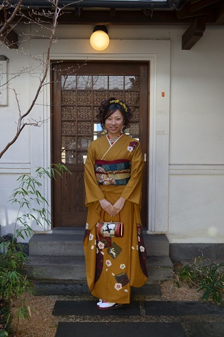 ご友人の結婚式へ 可愛らしい振袖_d0230676_11431944.jpg