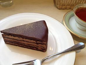 好きなもの　№２０　「フィリップスガーデンカフェのチョコレートケーキ」_a0267630_16242756.jpg